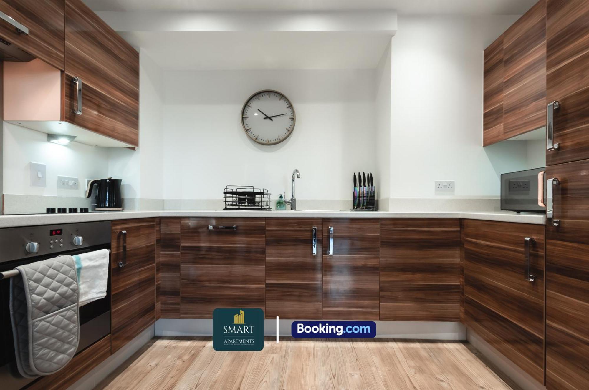 Spacious City Center Apartment By Smart Apartments Short Lets & Serviced Accommodation Apartment Southampton With Free Wifi Exterior foto